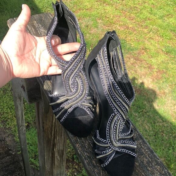 ⬇️Steve Madden Heels - Picture 2 of 6